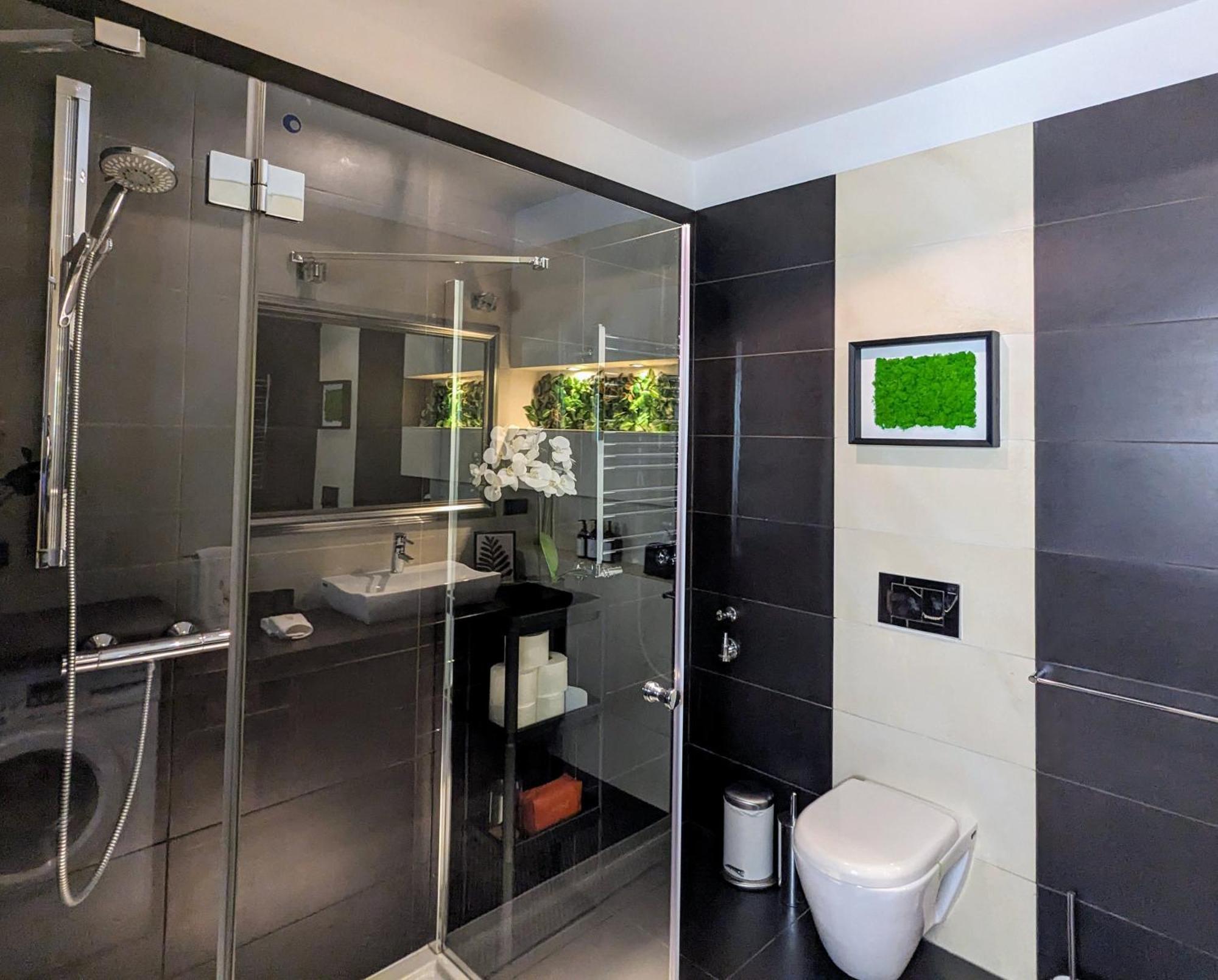 Bella Luna Luxury Suites - Chic Residence In Historic Square Varşova Dış mekan fotoğraf